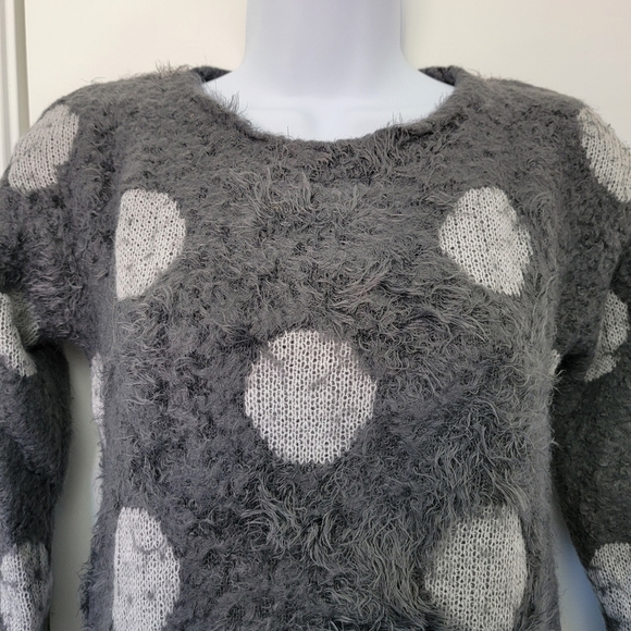 Joseph A Crewneck Sweater Eyelash Dark And Light Gray Circles Soft Fuzzy Size S - Picture 2 of 9